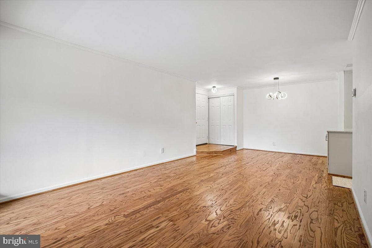 5800 Cove Landing Road #304 photo 16