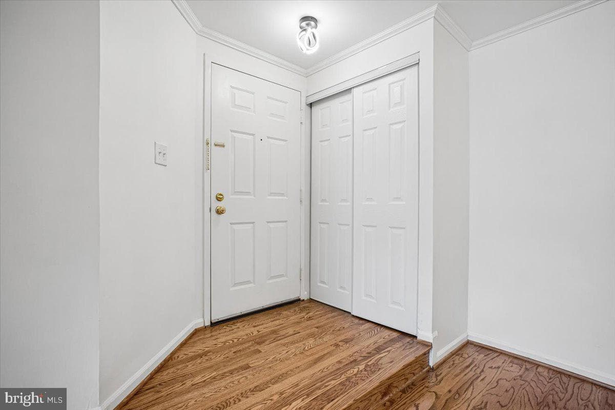 5800 Cove Landing Road #304 photo 7