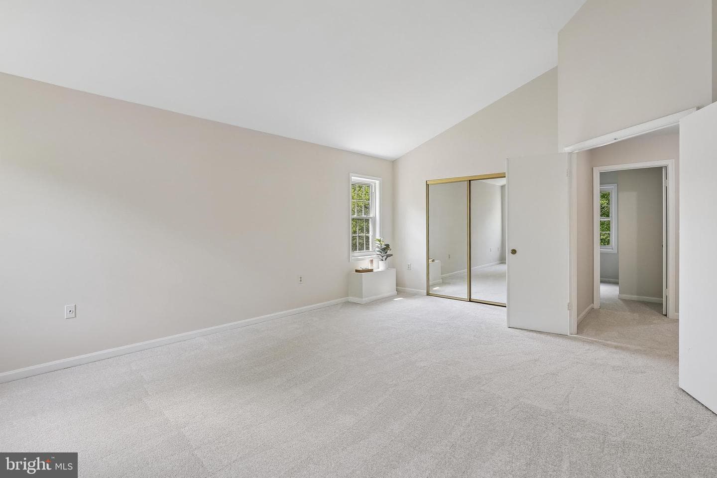 2701 Reign Street photo 30