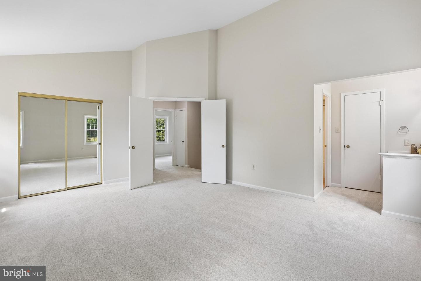 2701 Reign Street photo 32