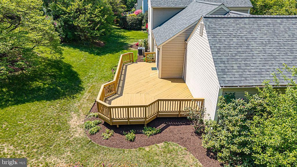 2701 Reign Street photo 47