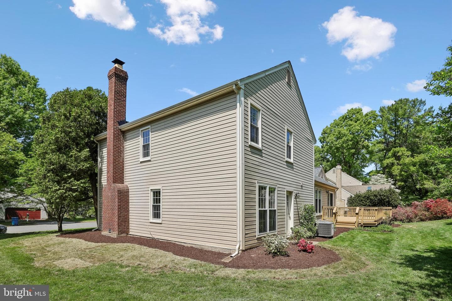 2701 Reign Street photo 53
