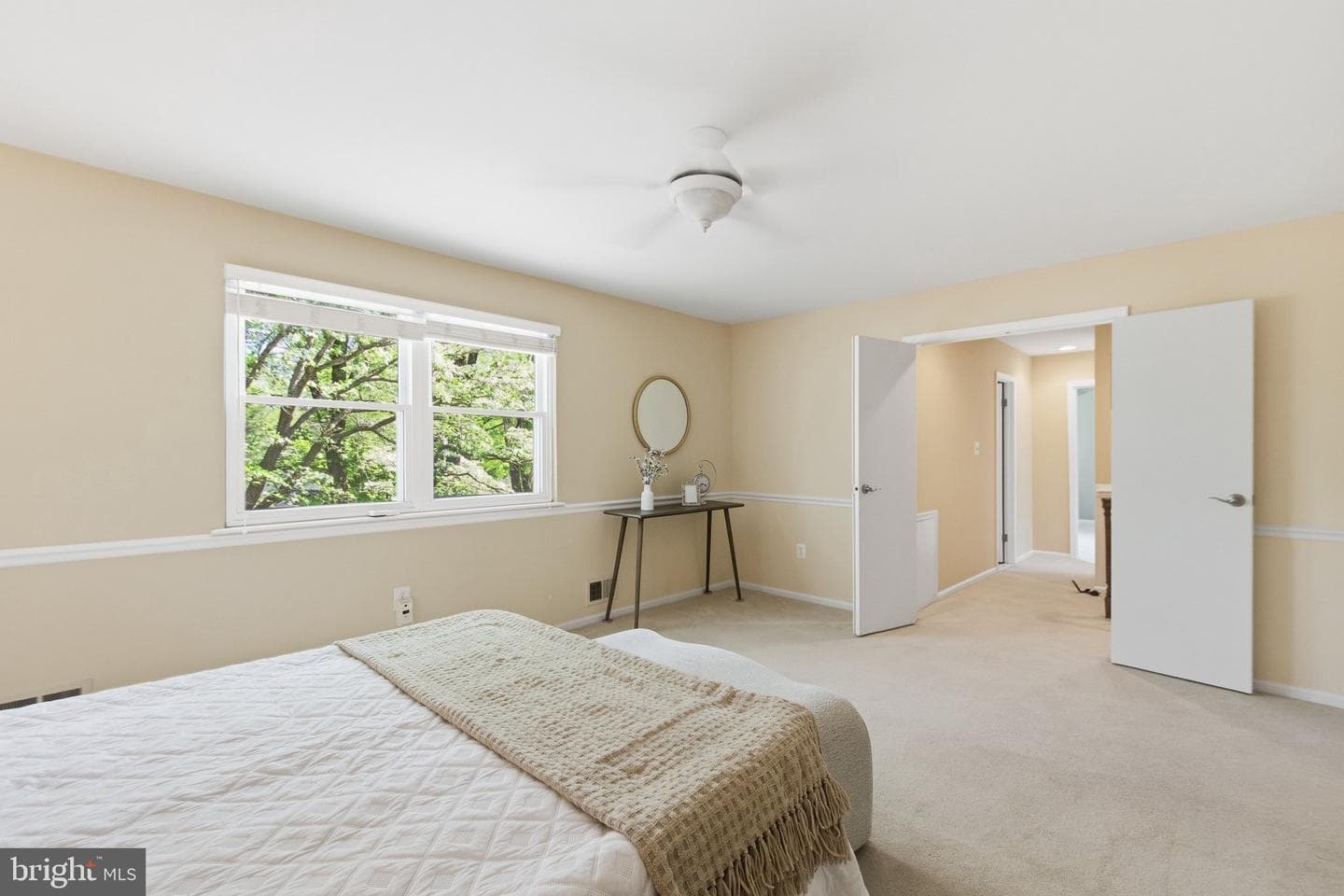 4526 Banff Street photo 29