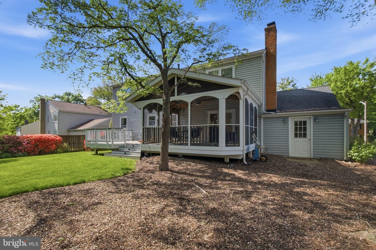 4526 Banff Street photo 52