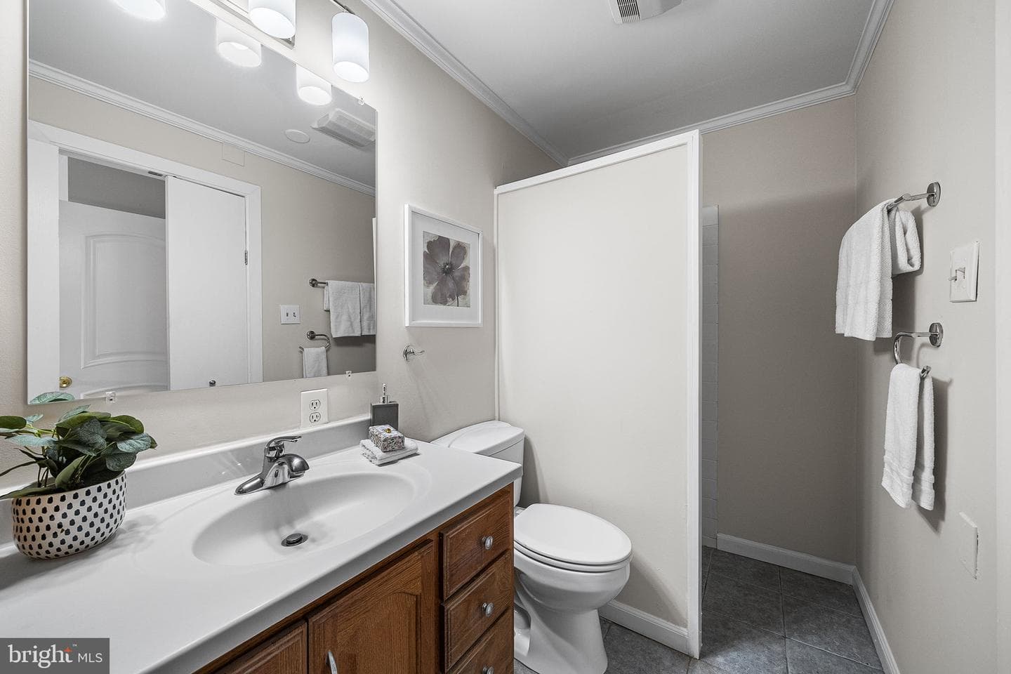 5532 Maplefield Place photo 17