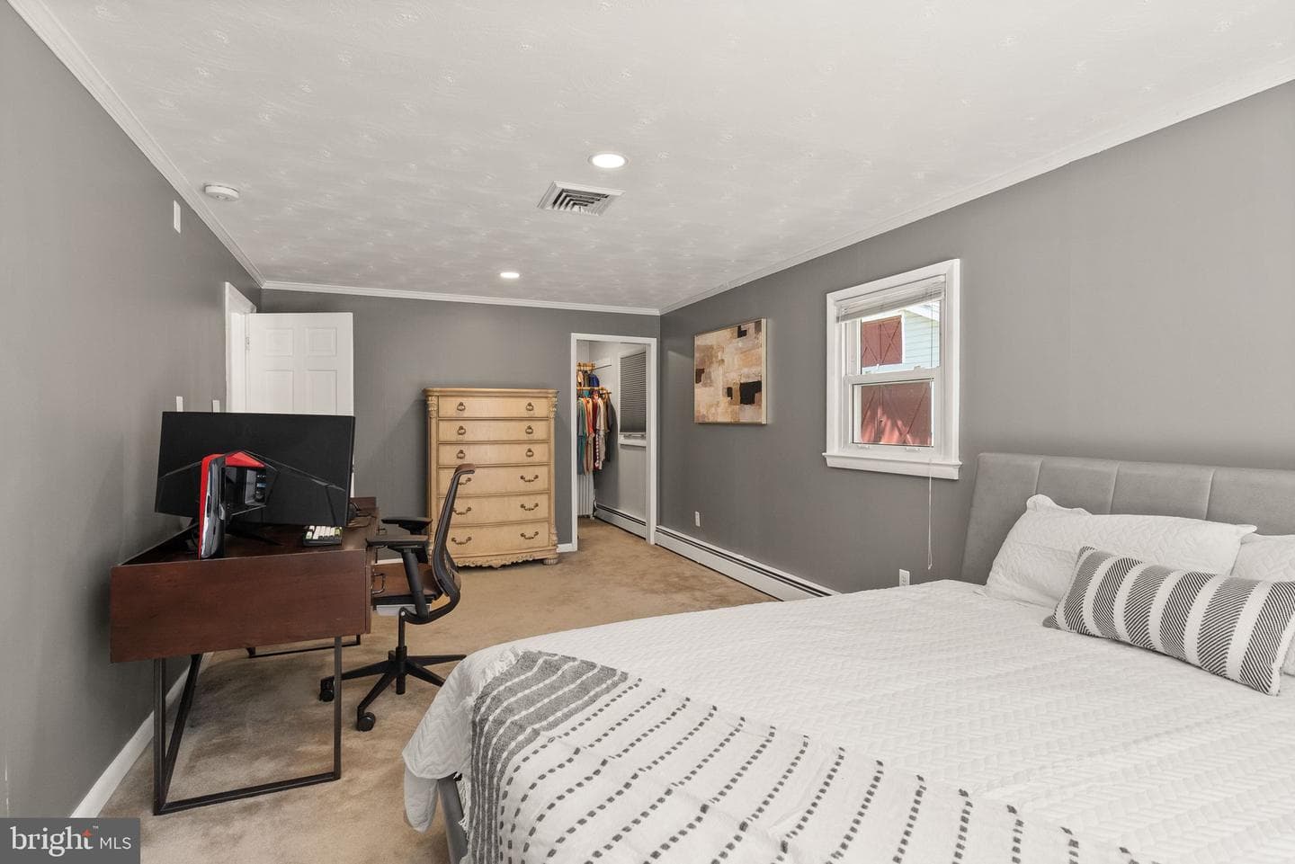 815 Seneca Road photo 34