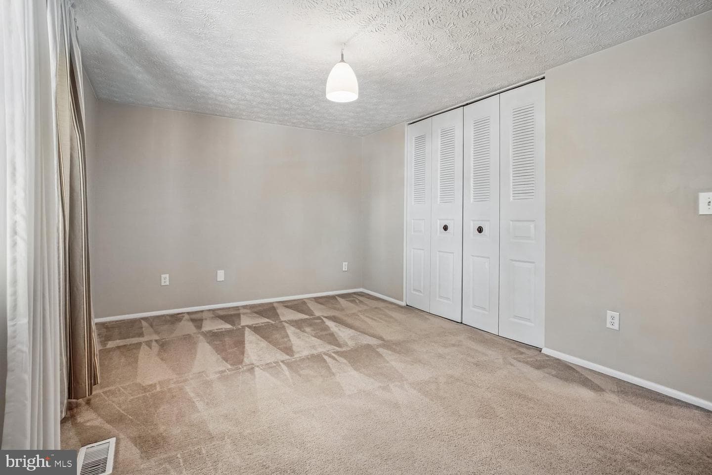 8491 Rippled Creek Court photo 22