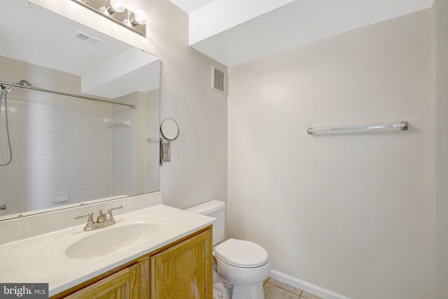 7530-E Coxton Court #113 photo 17