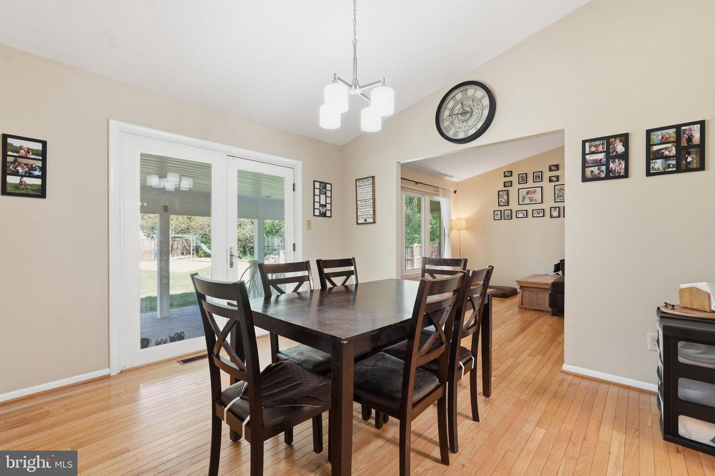 1630 Sadlers Wells Drive photo 14