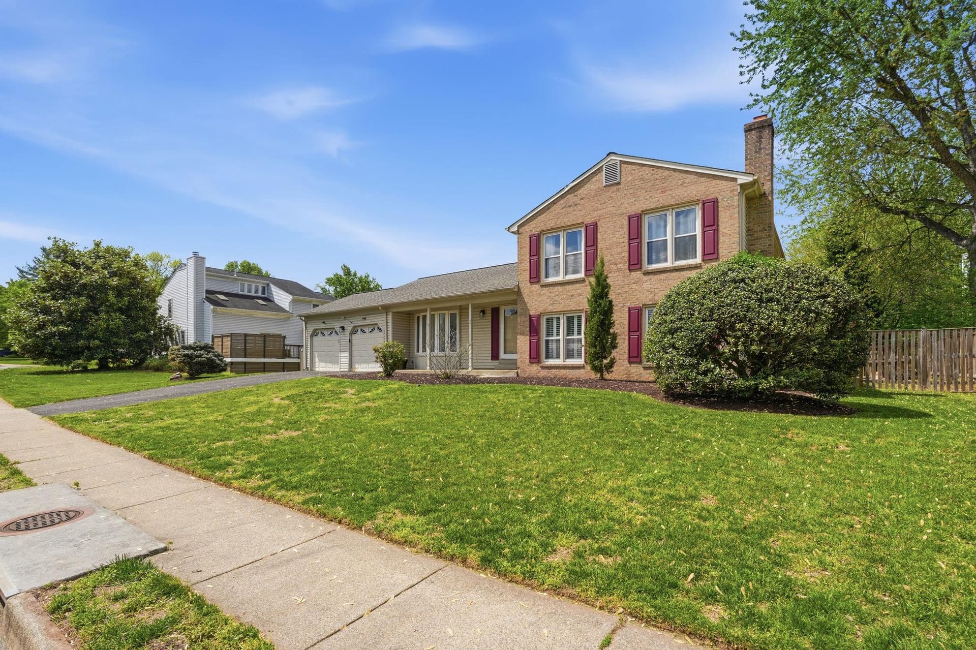 1630 Sadlers Wells Drive photo 3