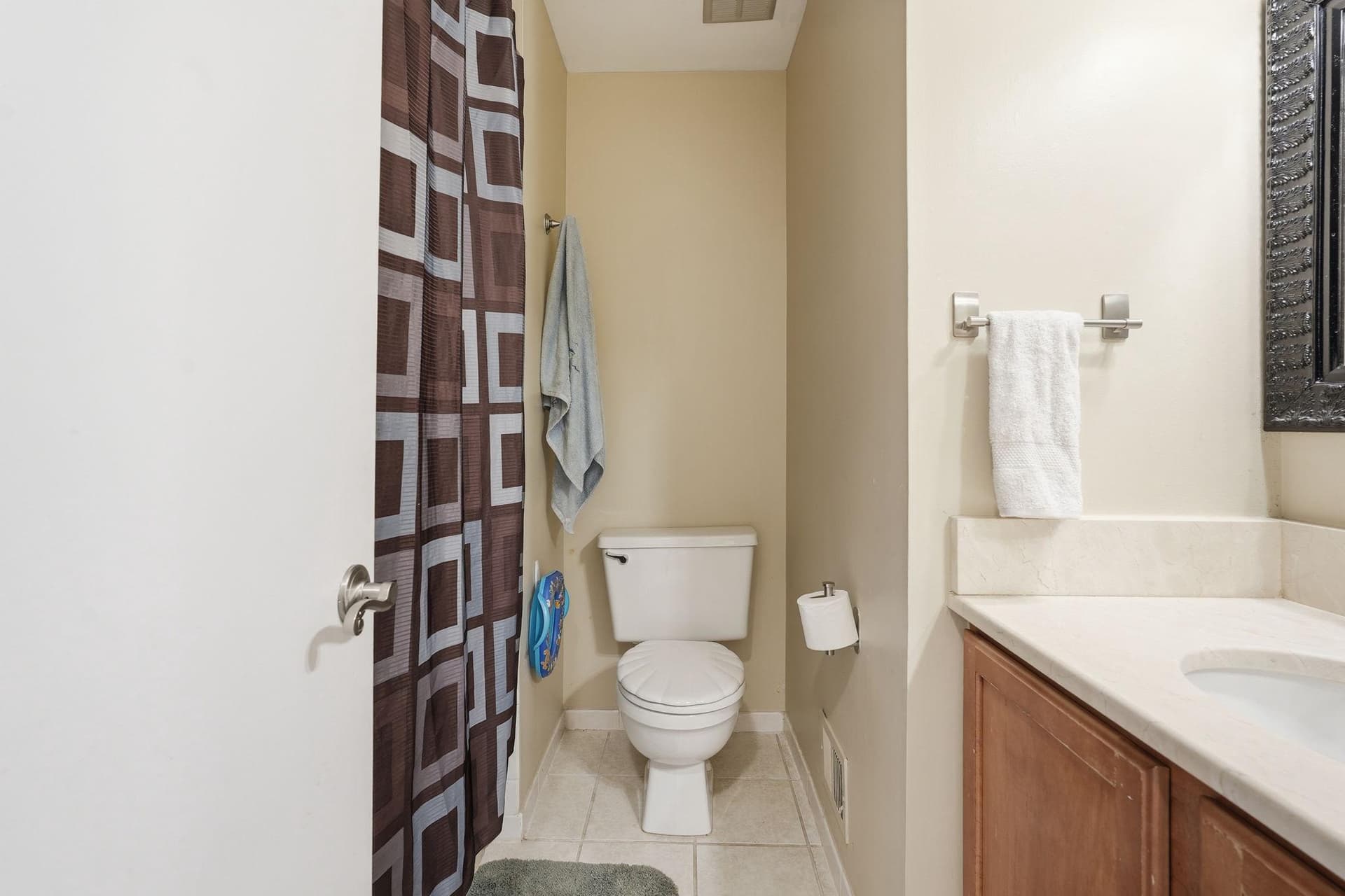 1630 Sadlers Wells Drive photo 30