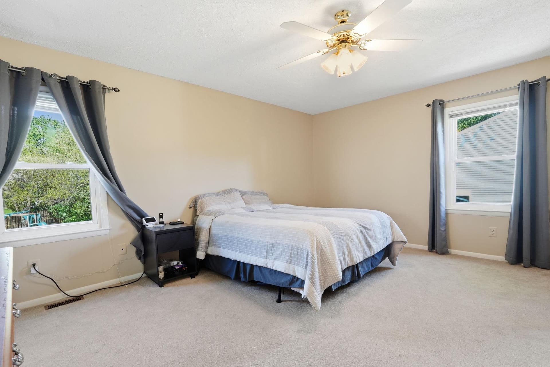 1630 Sadlers Wells Drive photo 31