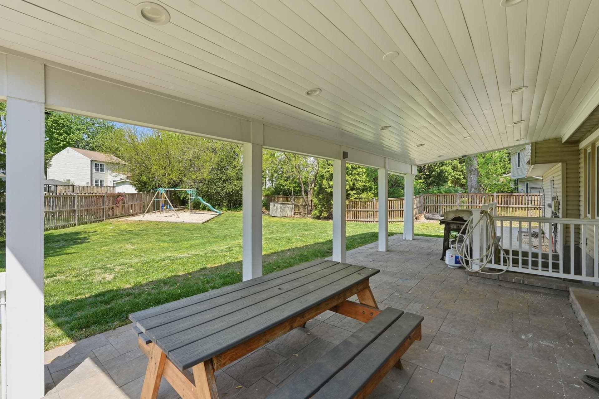 1630 Sadlers Wells Drive photo 47