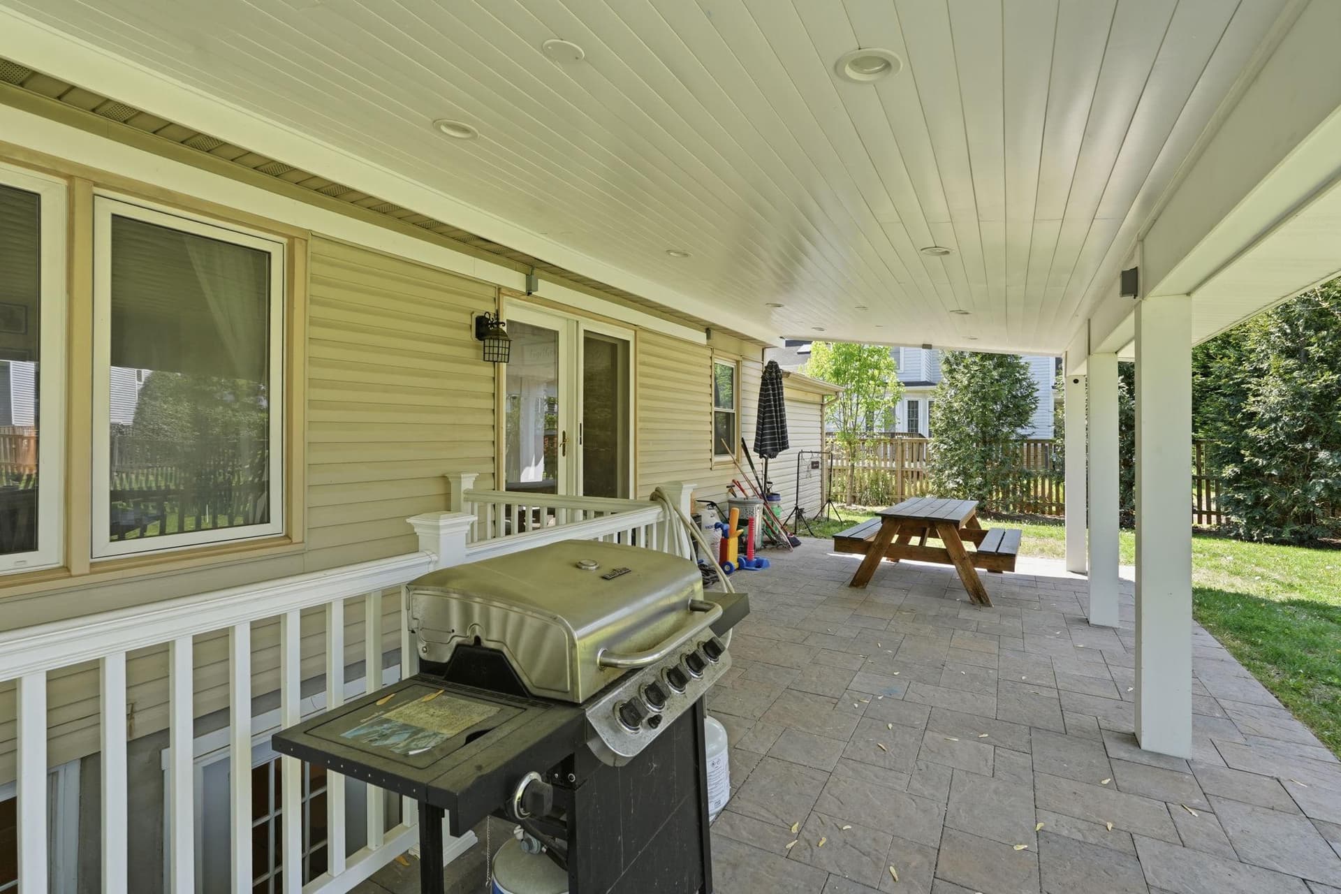 1630 Sadlers Wells Drive photo 48