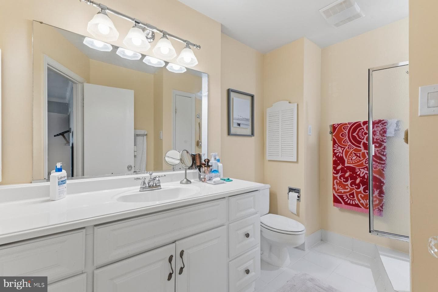 8240 Taunton Place photo 18