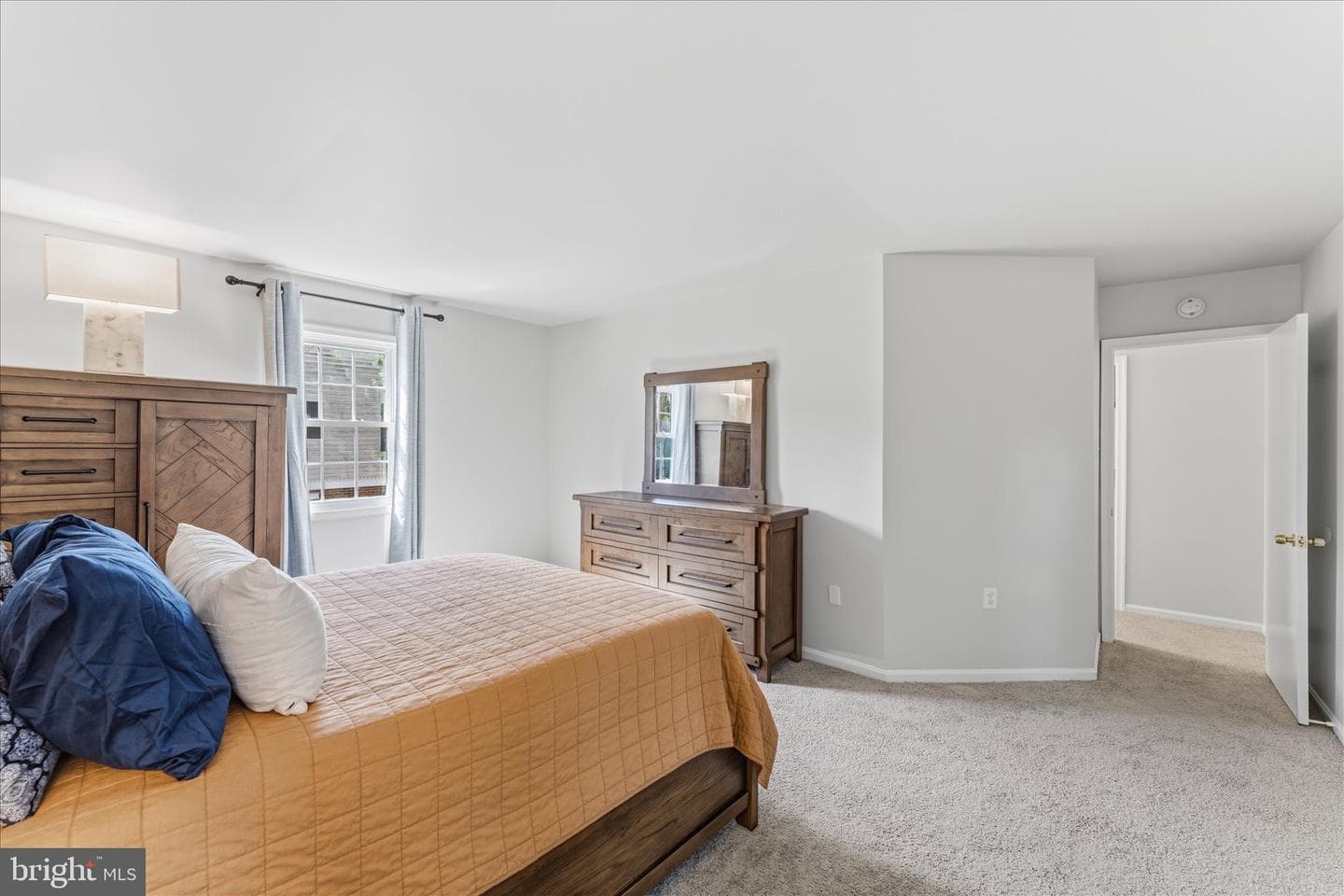 6014 Ticonderoga Court photo 19
