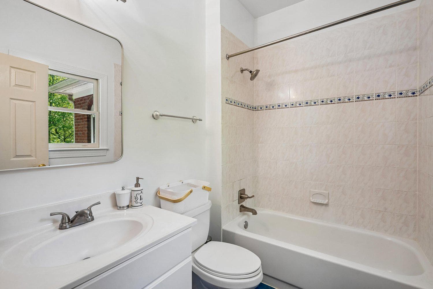 188 River Park Drive photo 41
