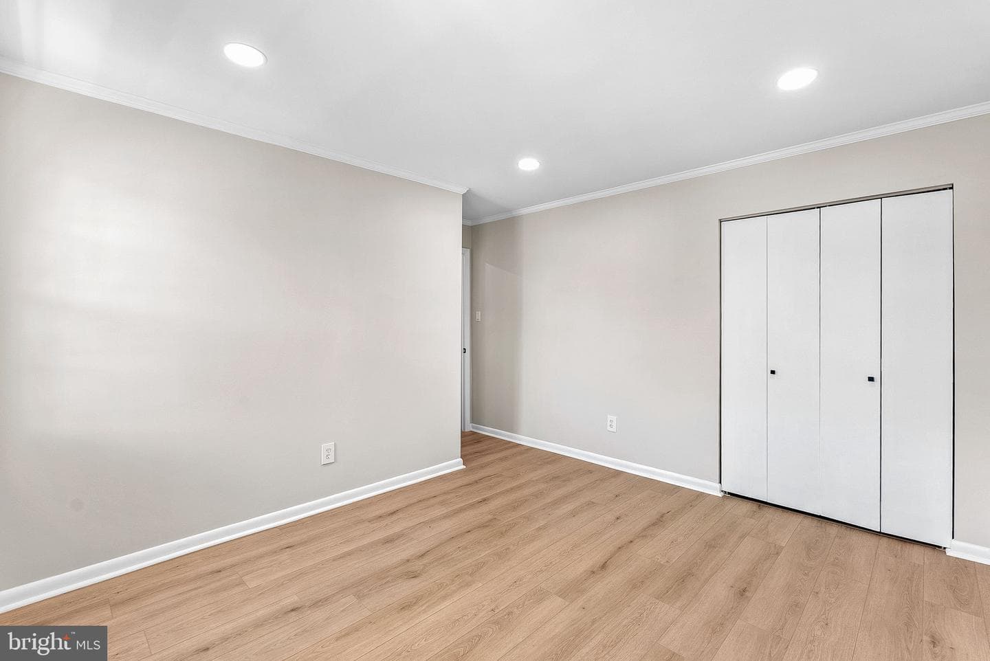 14810 Cranoke Street photo 49
