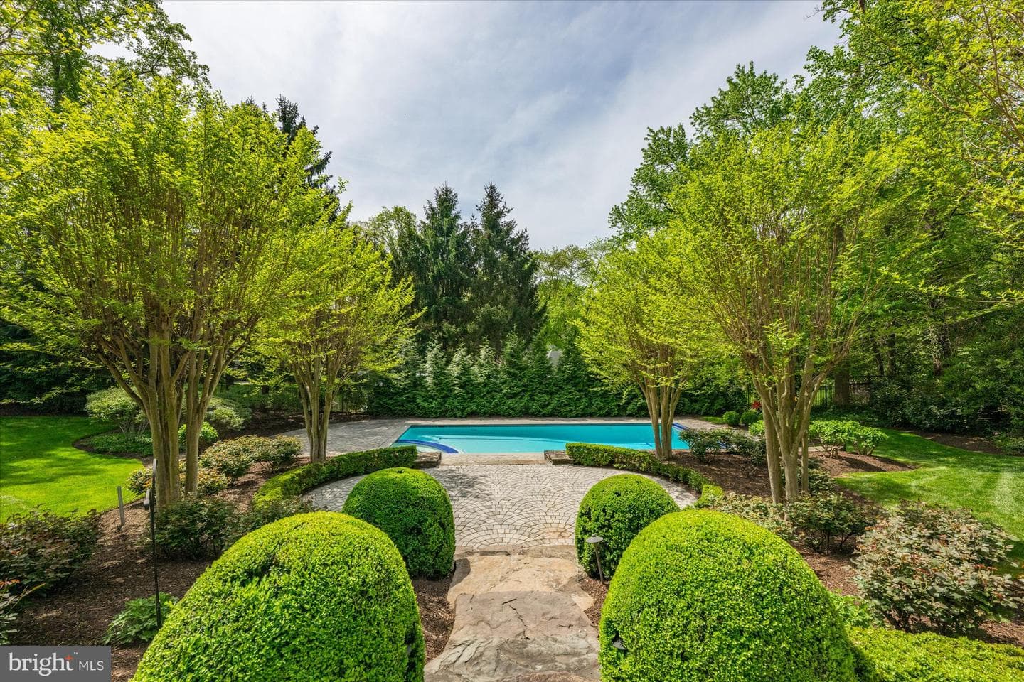8405 Brookewood Court photo 9
