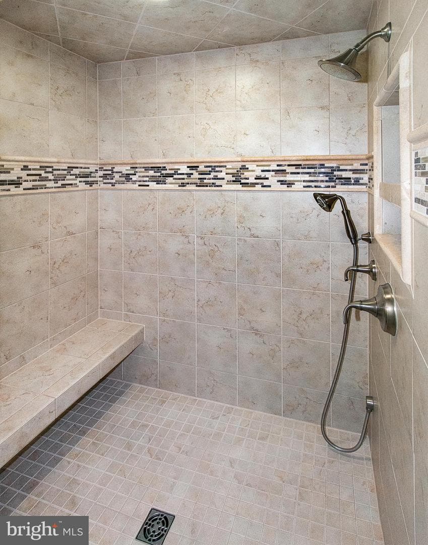 5503 Willow Valley Road photo 23