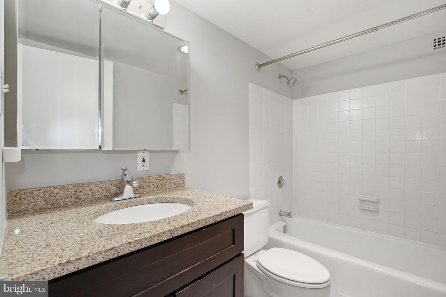 2300 Pimmit Drive #713 photo 15
