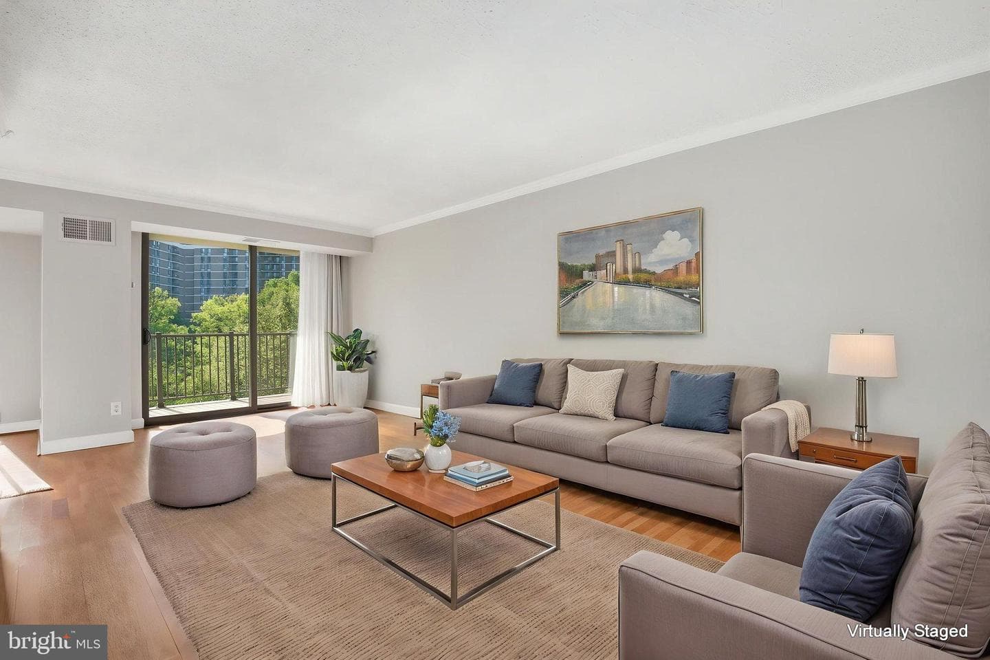 2300 Pimmit Drive #713 photo 3
