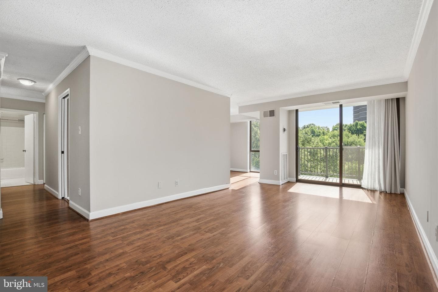 2300 Pimmit Drive #713 photo 9