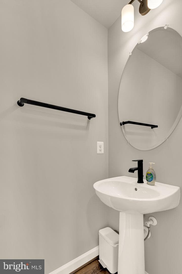 12548 Dehring Drive photo 42