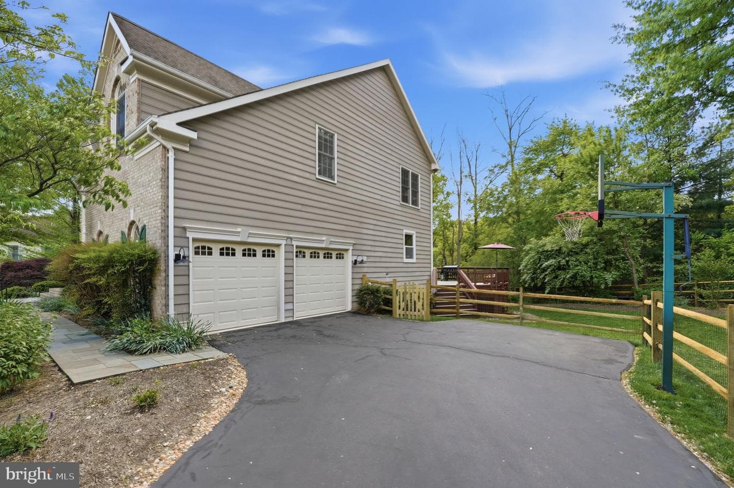 1605 Lupine Den Court photo 101