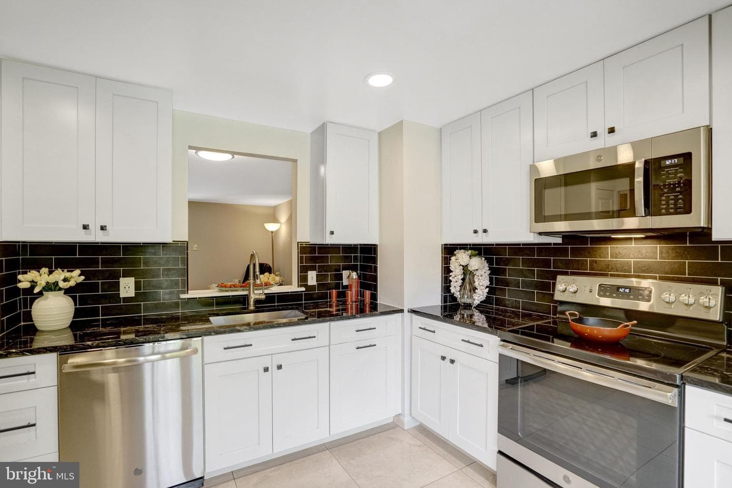 7558 Wood Mist Lane photo 4