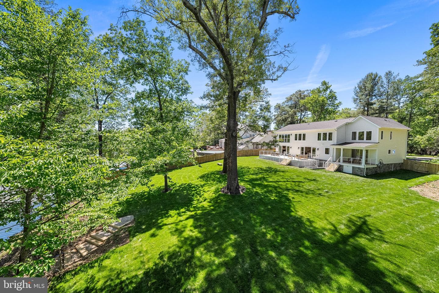 3175 Woodland Lane photo 2
