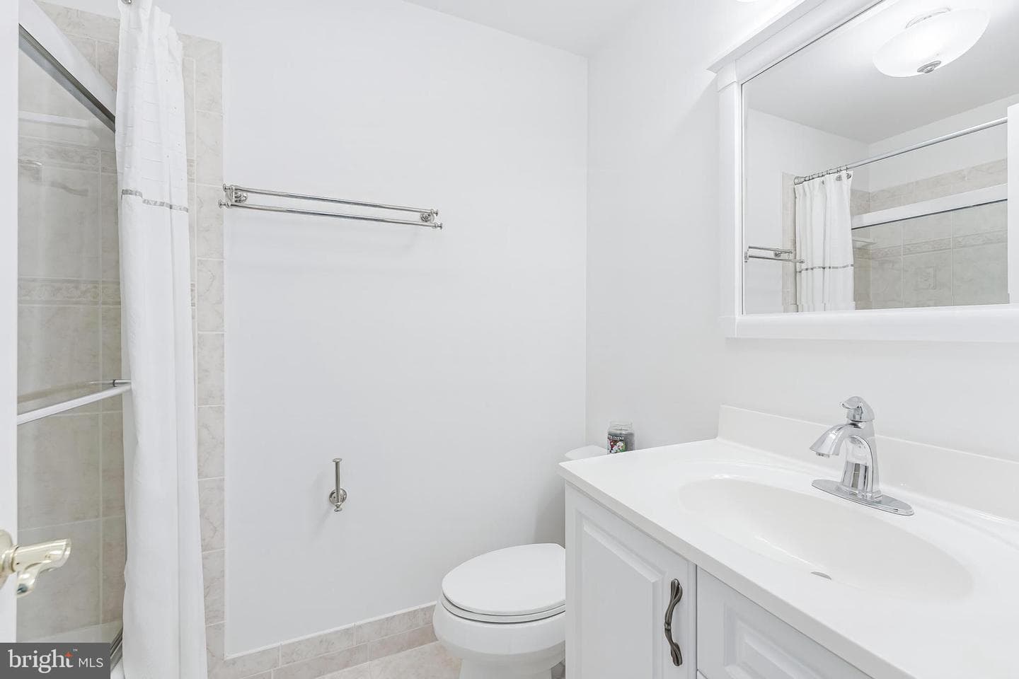 1051 Northfalls Court photo 33
