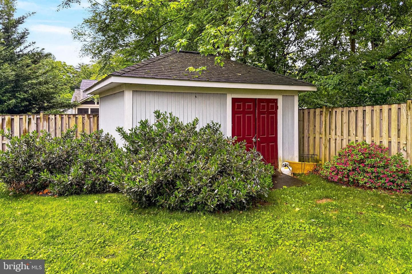 500 Nutley Street SW photo 83