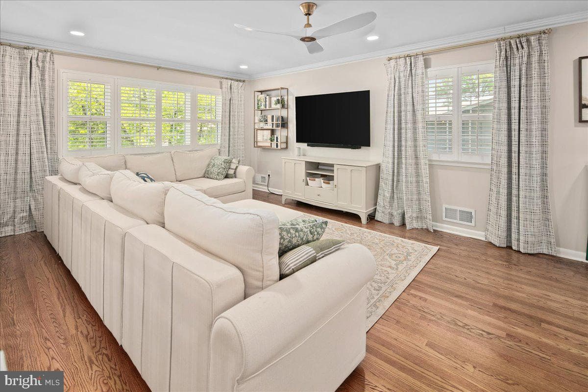 3115 Little Creek Lane photo 3
