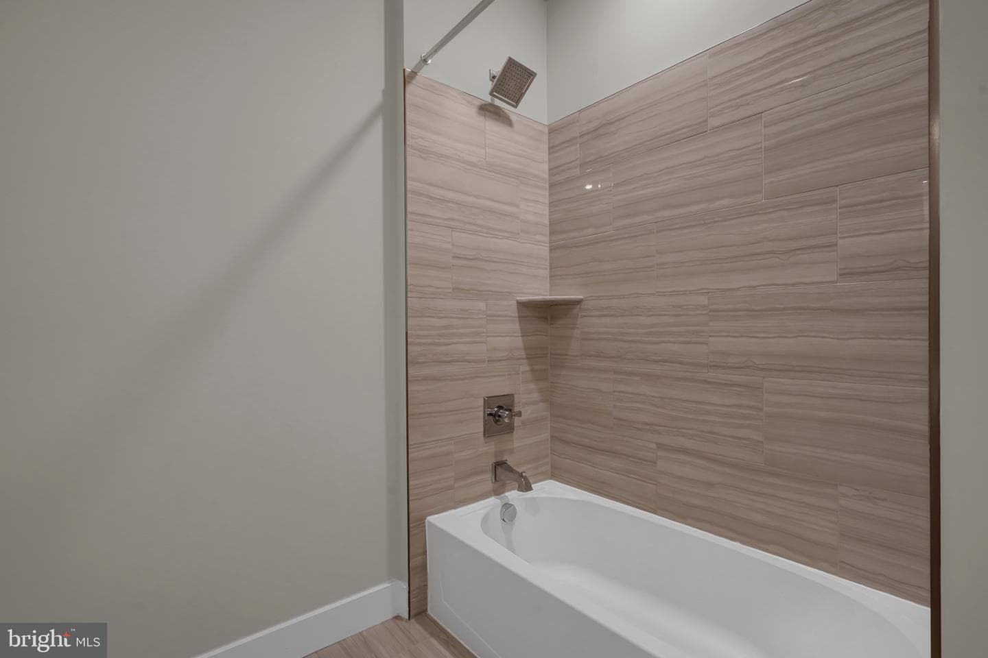 1761 Old Meadow Road #221 photo 20
