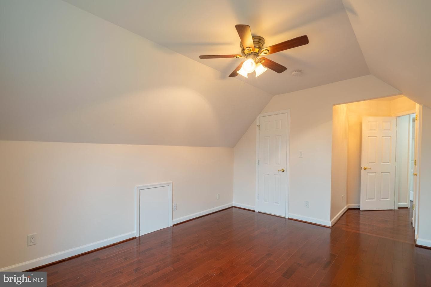 8038 Holland Road photo 44