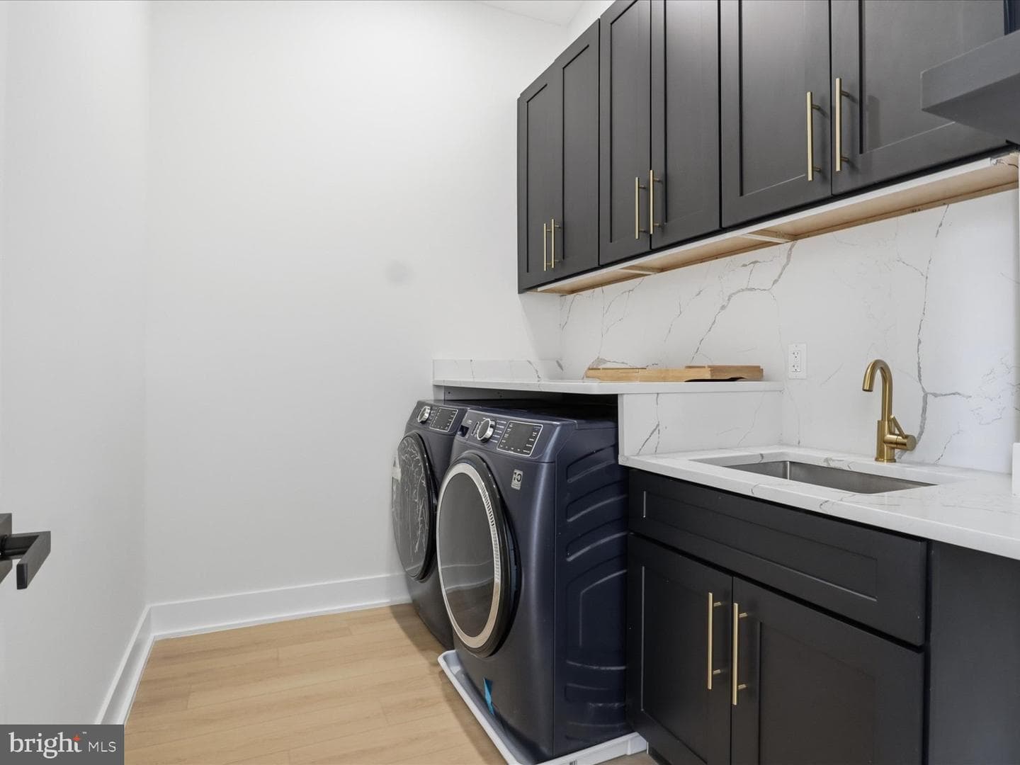 8503 Marquette Street photo 43