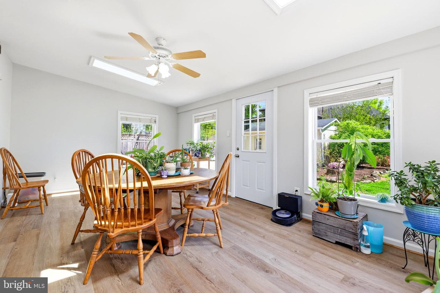 14703 Carlbern Dr photo 20