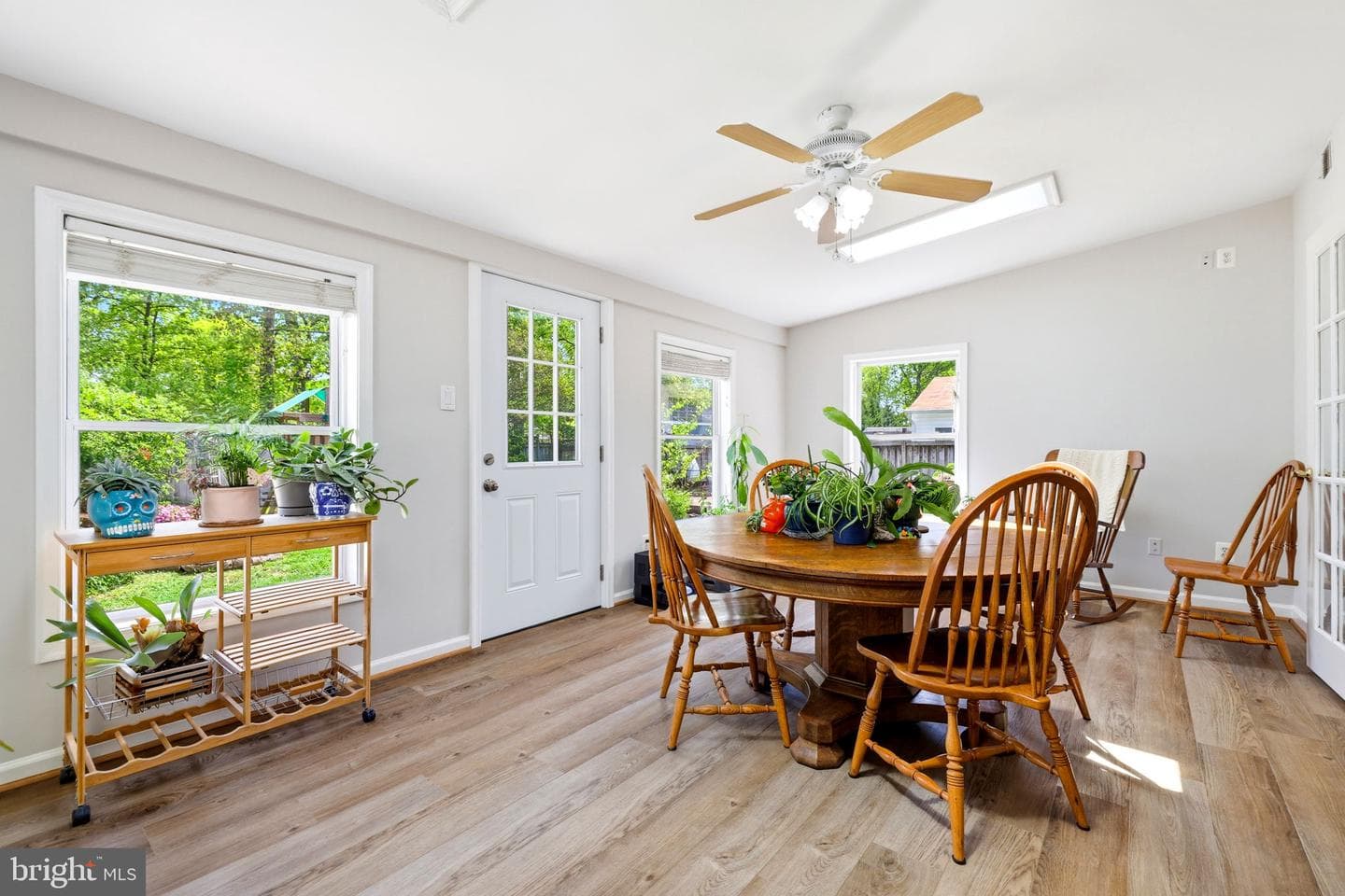 14703 Carlbern Dr photo 21