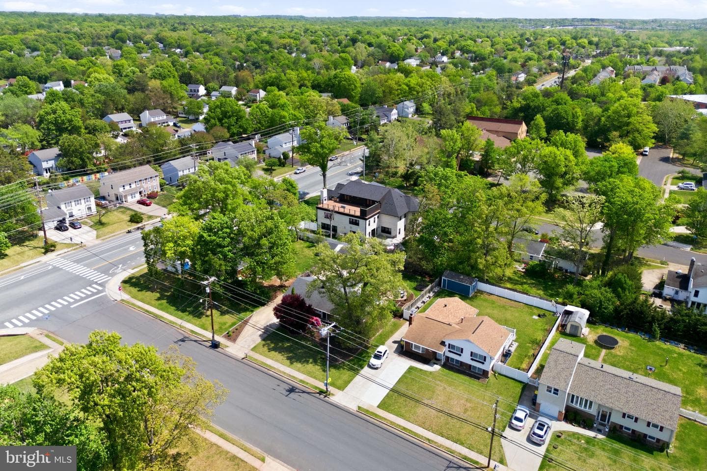 14703 Carlbern Dr photo 59