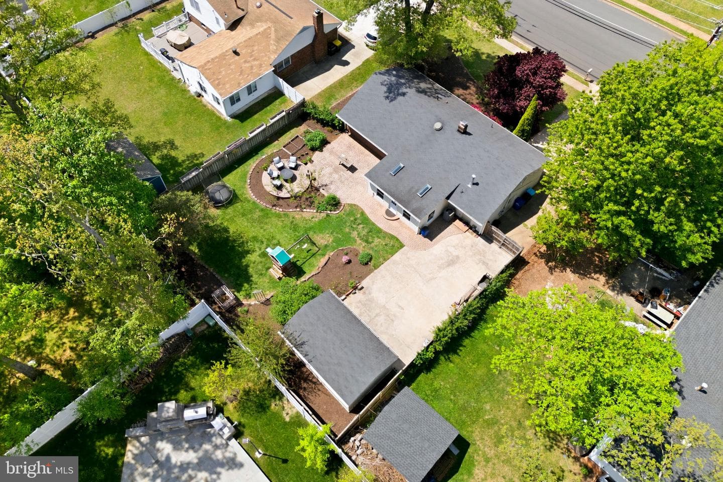 14703 Carlbern Dr photo 62