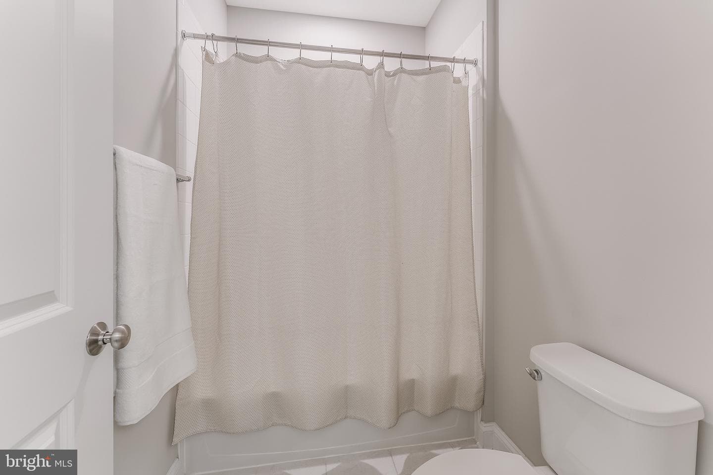 105 Heglar Oaks Court photo 54