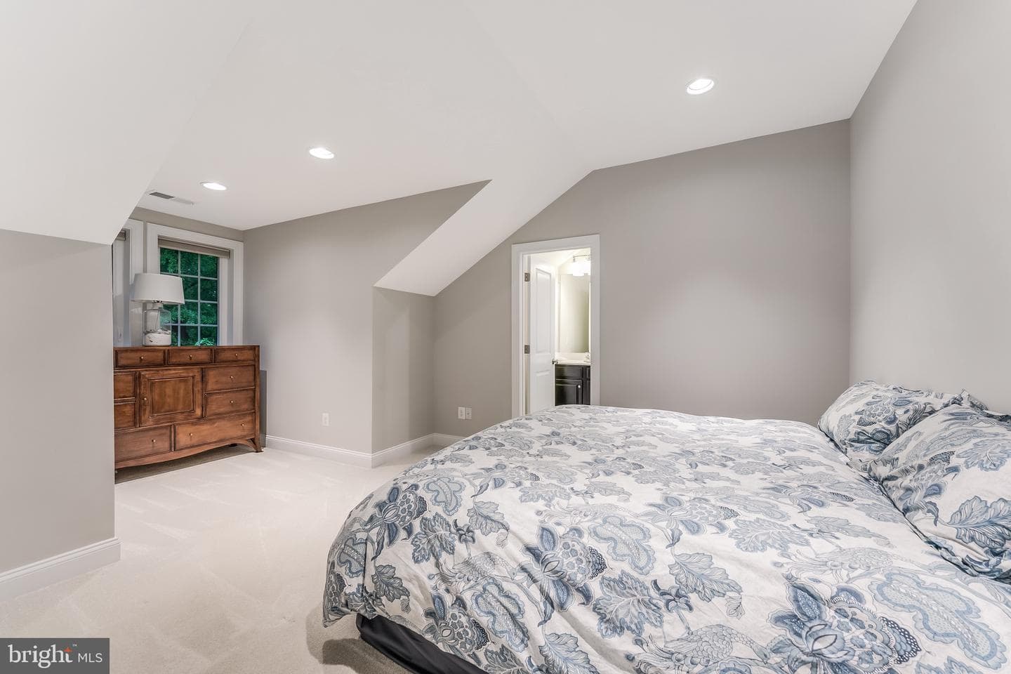 105 Heglar Oaks Court photo 55