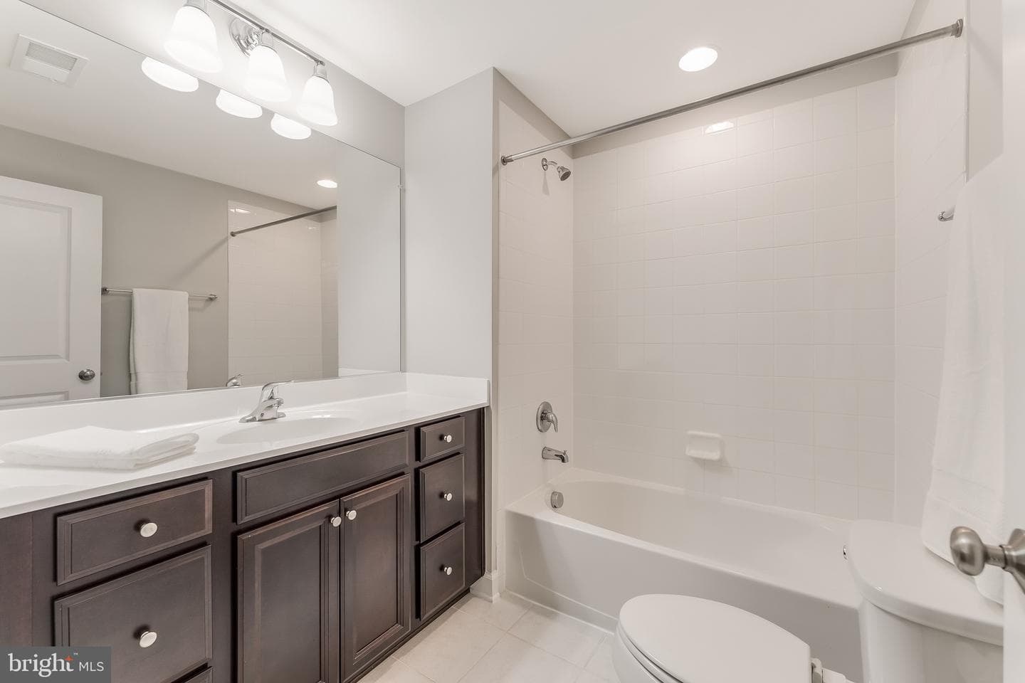 105 Heglar Oaks Court photo 57