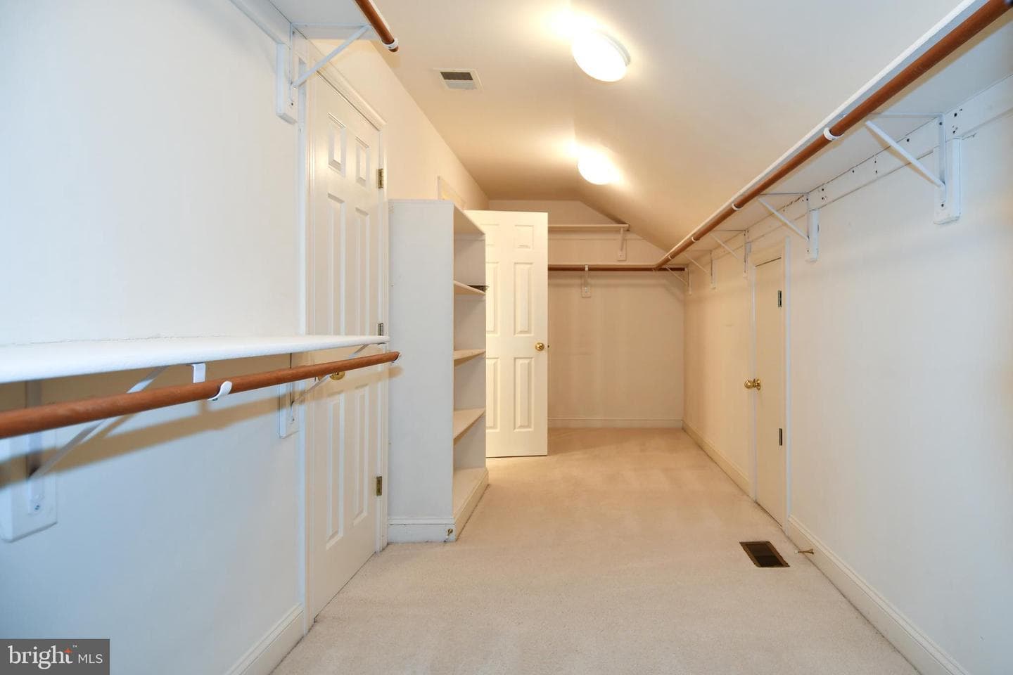 13619 Weinstein Court photo 44