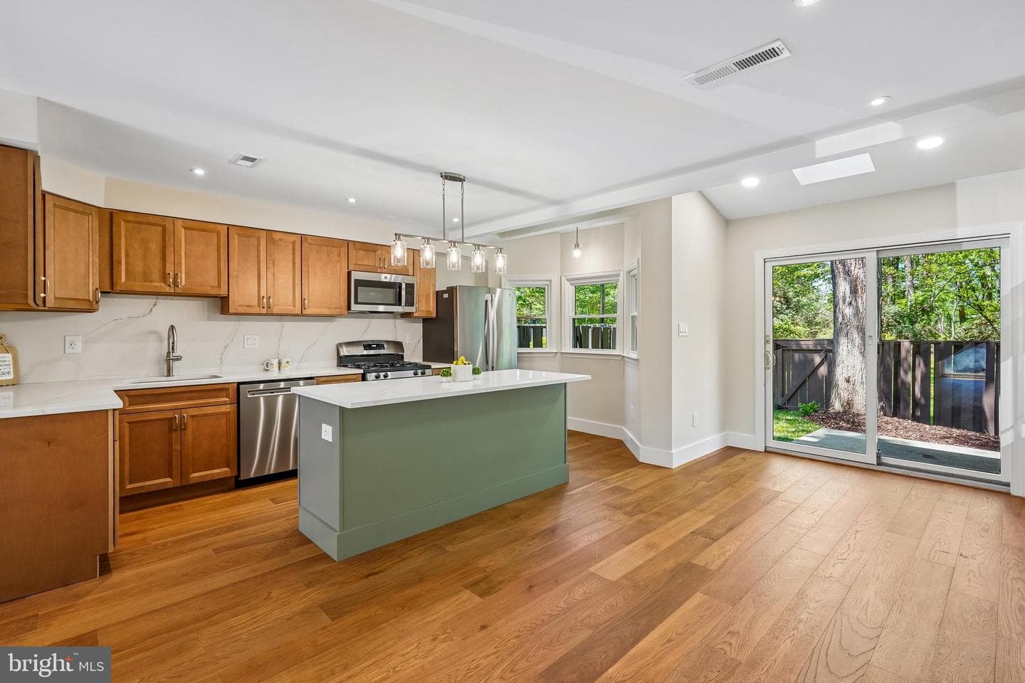 1309 Northgate Square photo 6