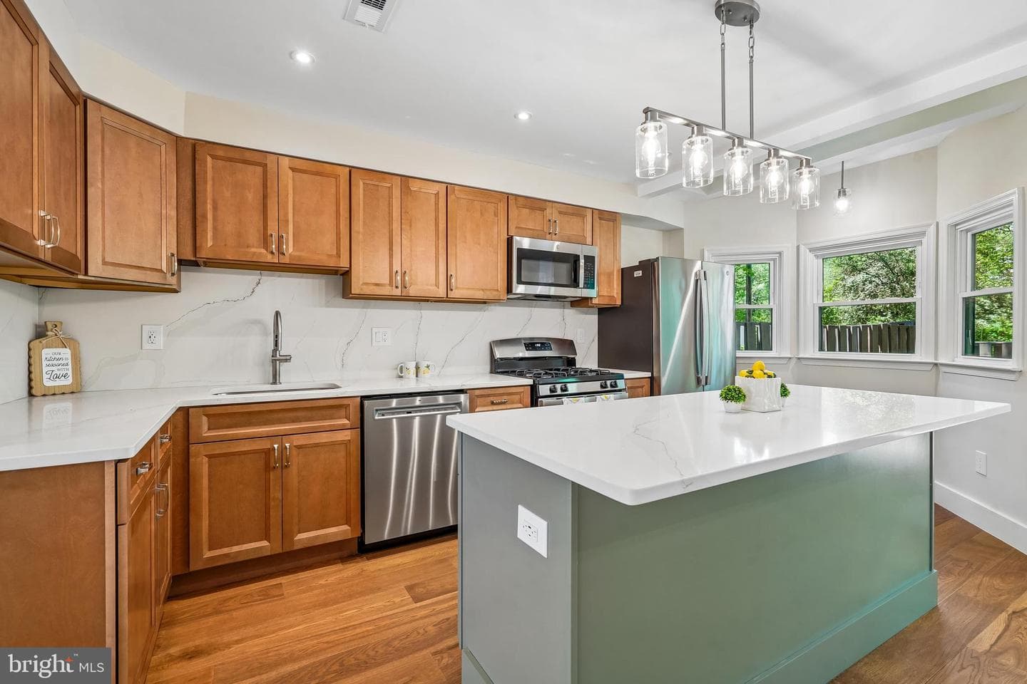 1309 Northgate Square photo 8