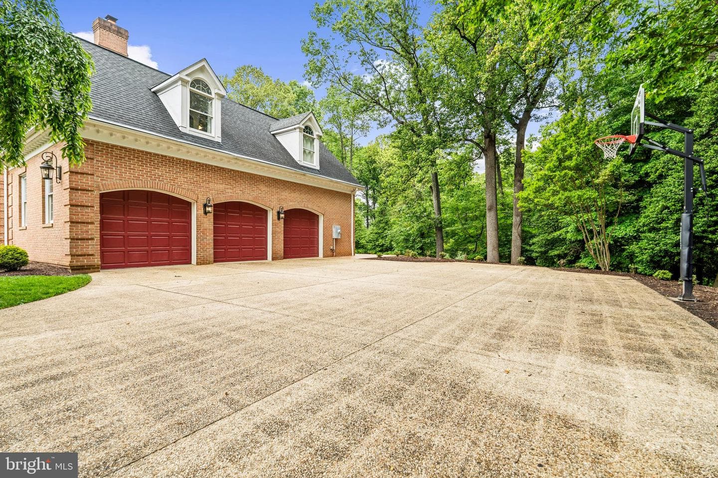 11102 Prince Edward Court photo 4