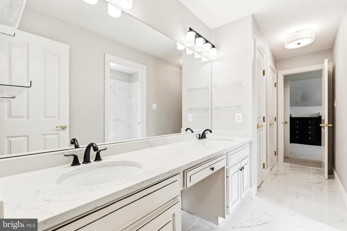 11102 Prince Edward Court photo 47