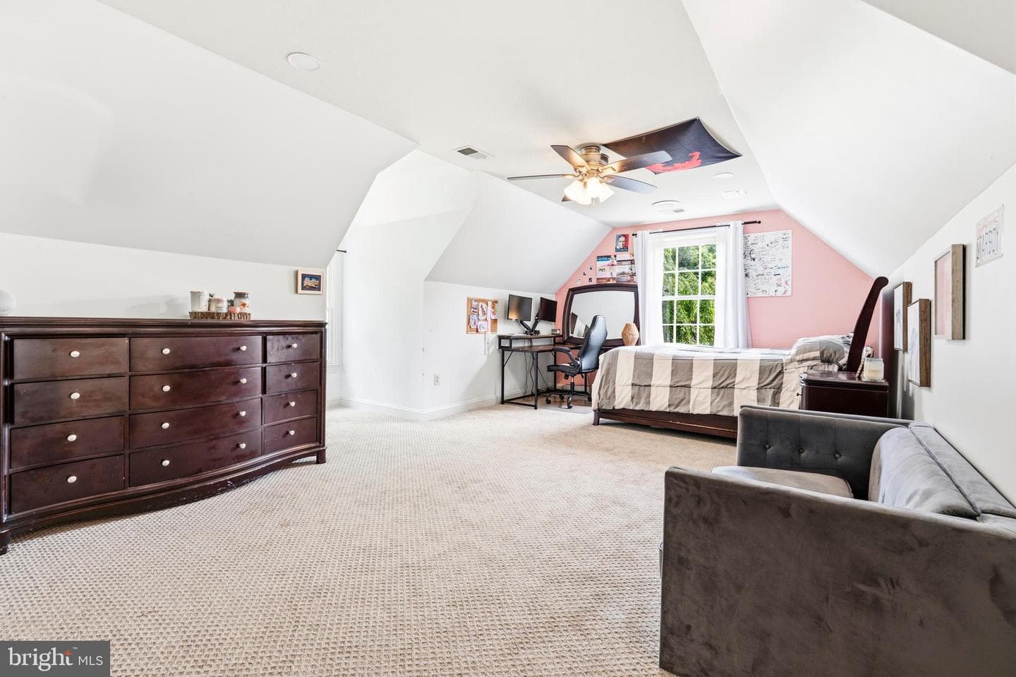 11102 Prince Edward Court photo 49